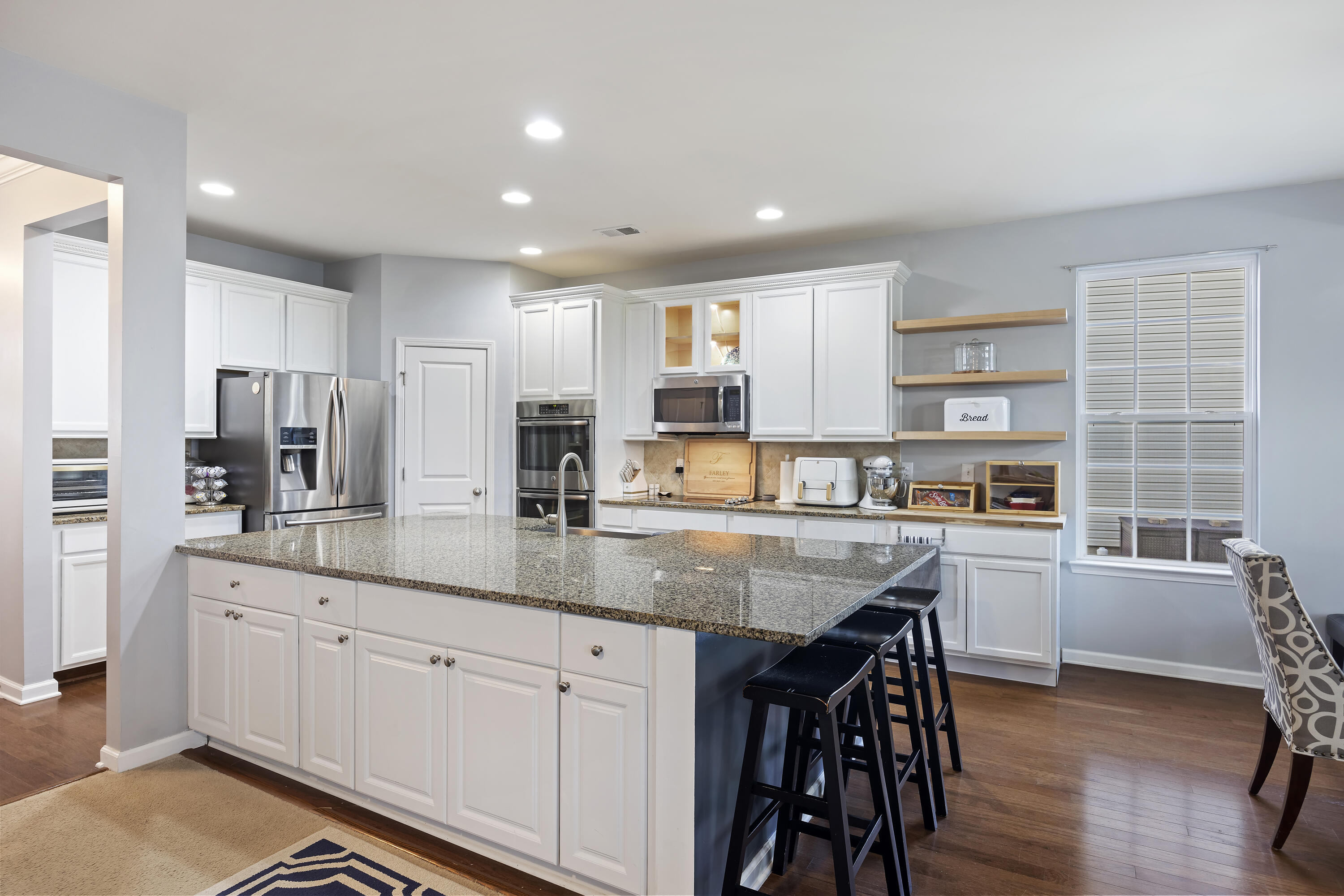 367 Spectrum Road Summerville, SC 29486 - Photo 3 of 41 243A4050