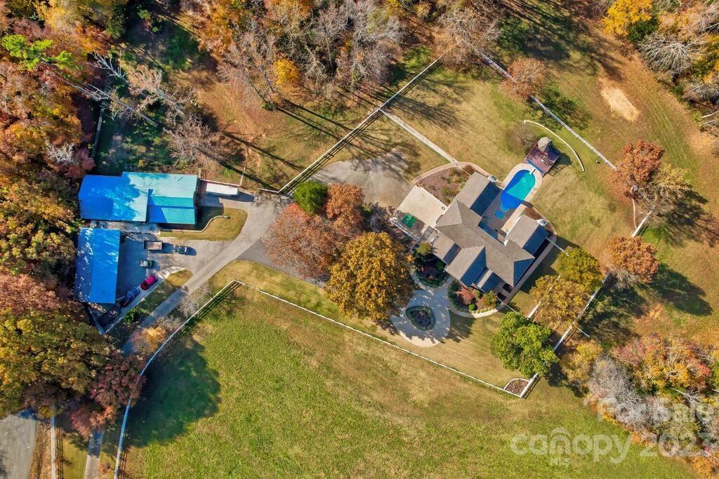 3449 Lee Moore Road Maiden, NC 28650 - Photo 6 of 48