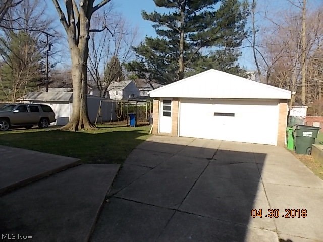 1924 Seneca Road Euclid, OH 44117 - Photo 18 of 24 Gallery Image 18