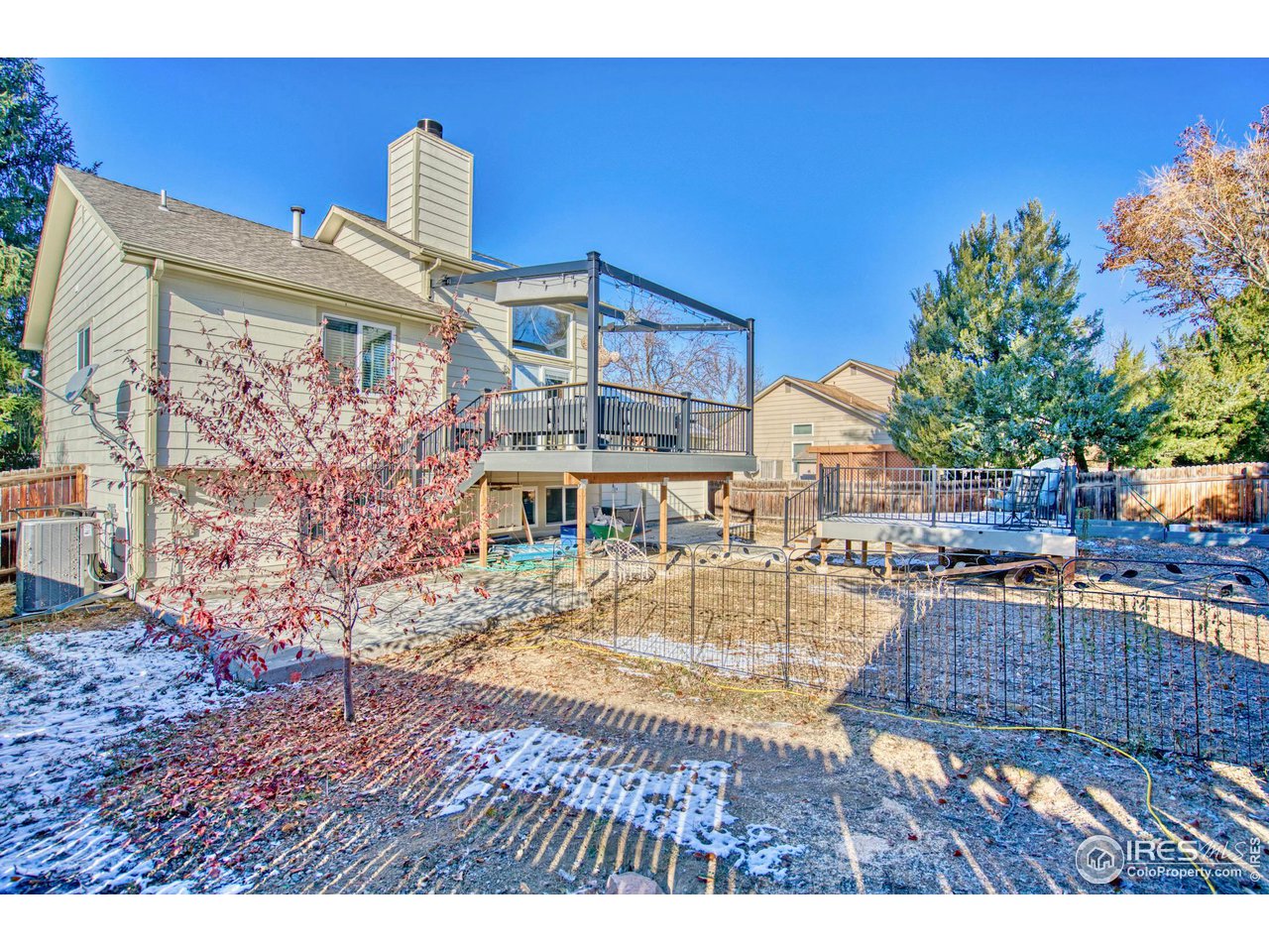 2154 Stuart Street Longmont, CO 80501 - Photo 6 of 27 a swimming pool view with a outdoor space