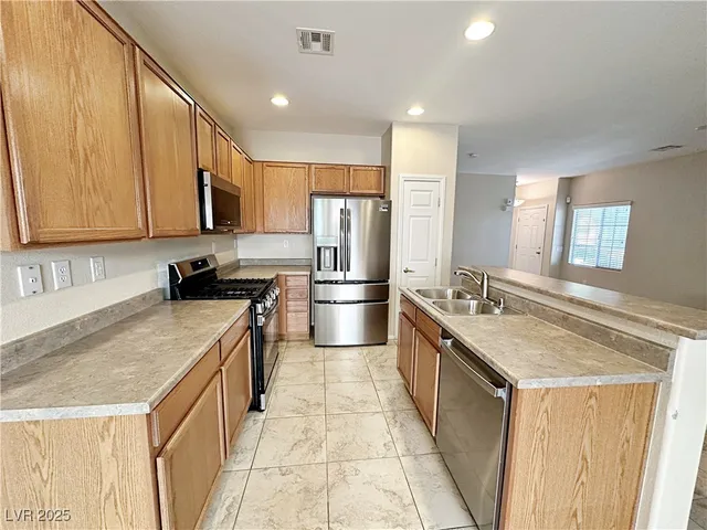 $2,090 | 9620 Sharp Horn Court, Las Vegas, NV 89149