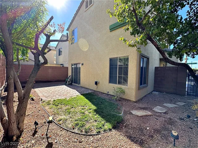 $2,090 | 9620 Sharp Horn Court, Las Vegas, NV 89149