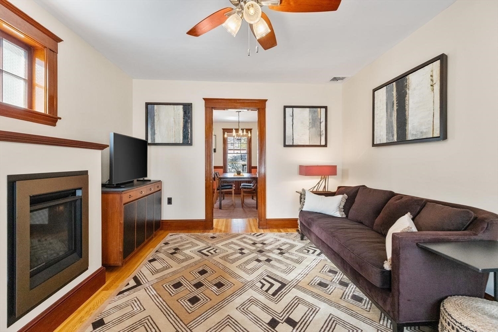 14 A Linden Place Brookline, MA 02445 - Photo 6 of 25