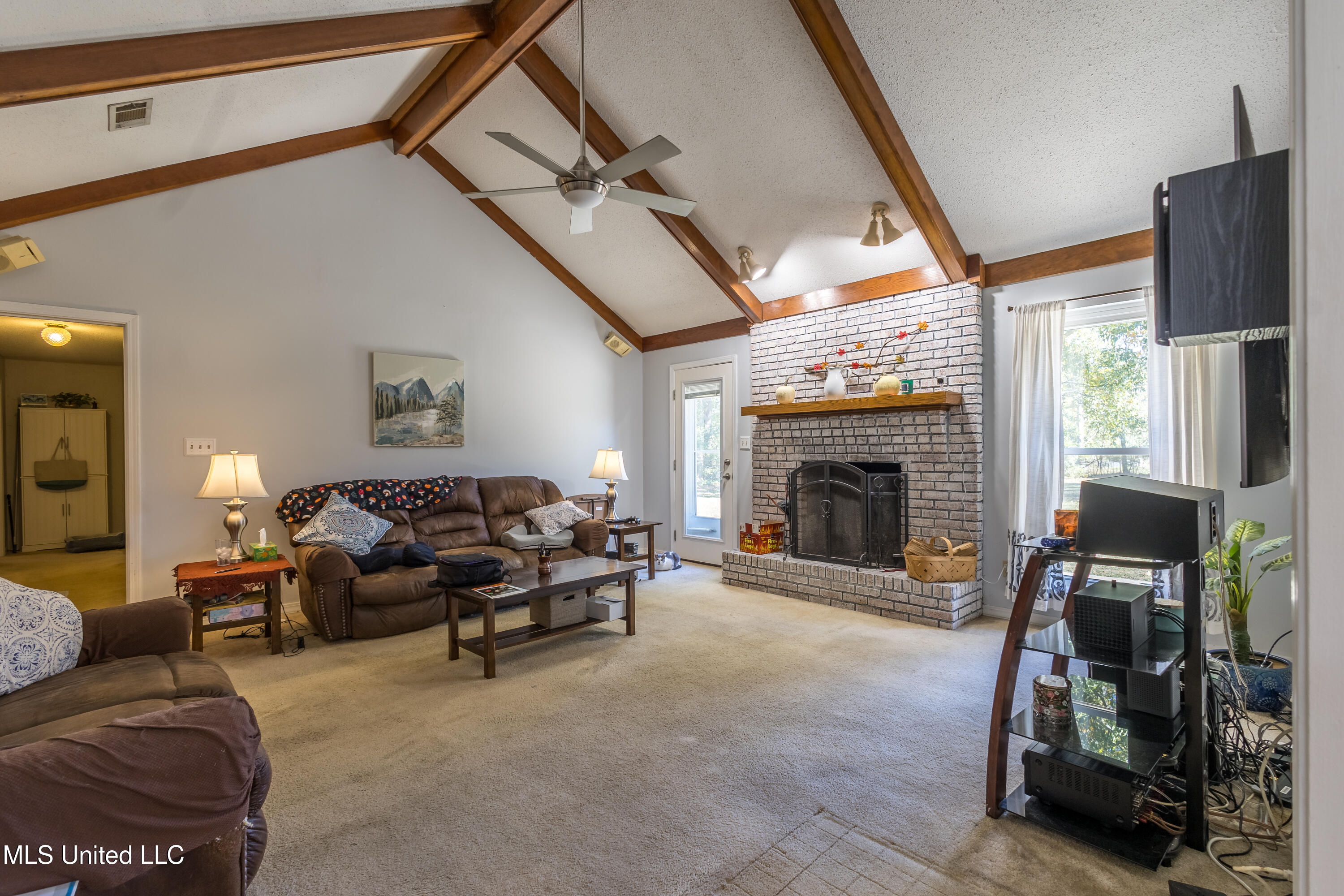 116 Pop Runnels Road Petal, MS 39465 - Photo 5 of 16 GREAT ROOM