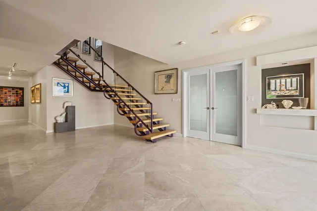 $2,095,000 | 3150 North 35th Street, Hollywood, FL 33021