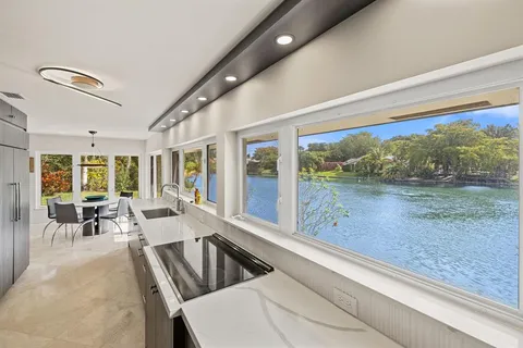 $2,095,000 | 3150 North 35th Street, Hollywood, FL 33021