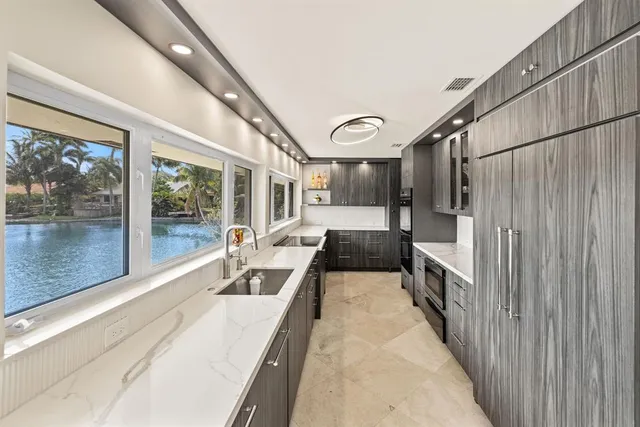 $2,095,000 | 3150 North 35th Street, Hollywood, FL 33021