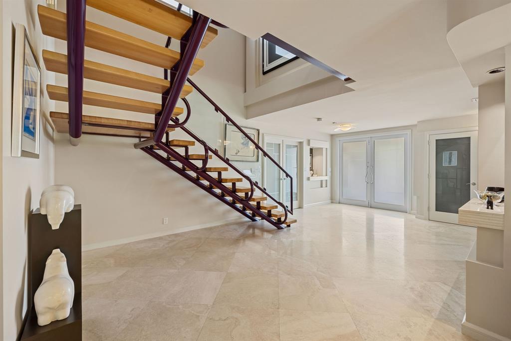 3150 North 35th Street Hollywood, FL 33021 - Photo 3 of 48 a view of entryway and hall