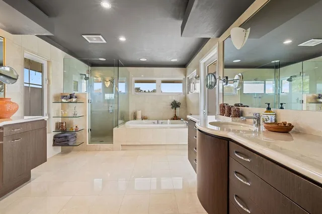 $2,095,000 | 3150 North 35th Street, Hollywood, FL 33021