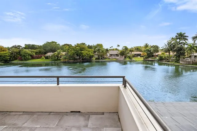 $2,095,000 | 3150 North 35th Street, Hollywood, FL 33021