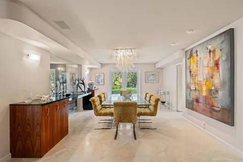 $2,095,000 | 3150 North 35th Street, Hollywood, FL 33021