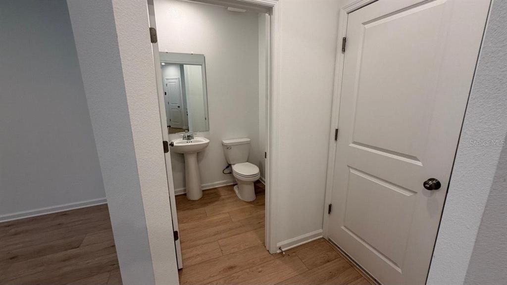 5098 Clay Whaley Road St. Cloud, FL 34772 - Photo 2 of 27