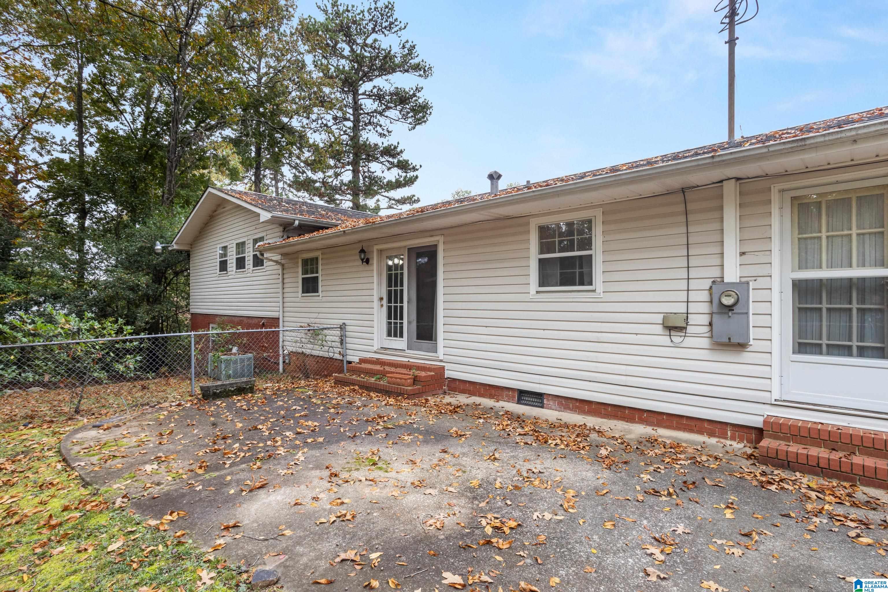 2104 Henry Road Anniston, AL 36207 - Photo 34 of 44