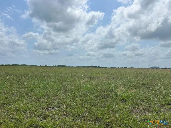 $90,000 | 414 Brownson Road, Victoria, TX 77905