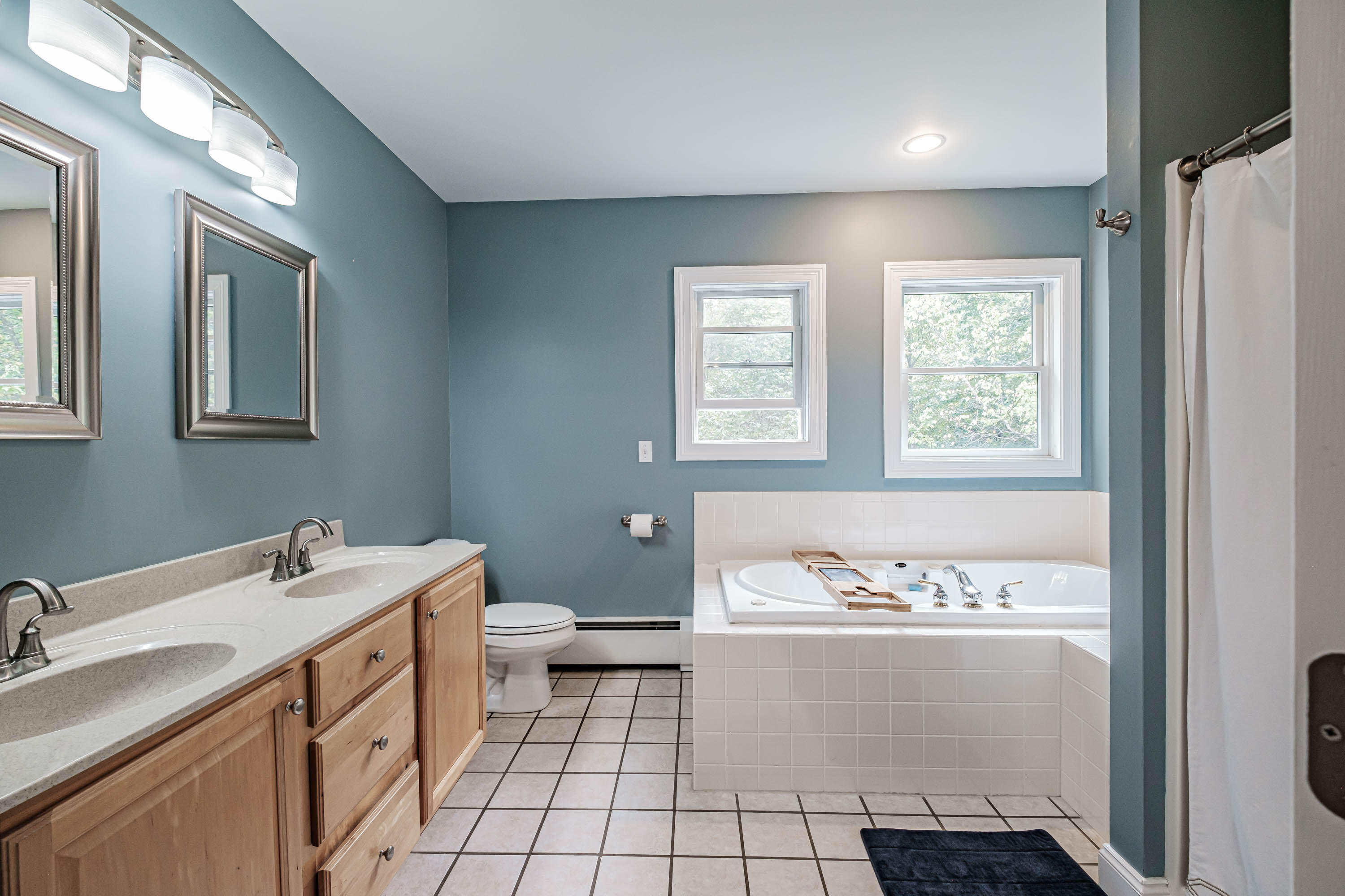 194 Main Street Cumberland, ME 04021 - Photo 33 of 76 20230925gp-64088