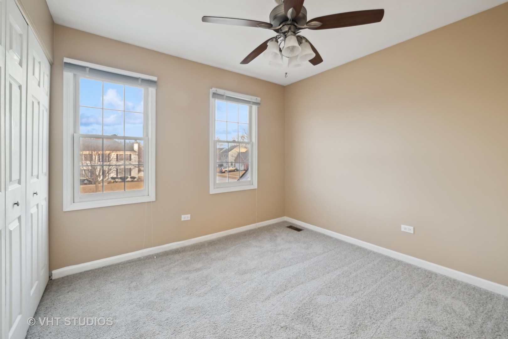 1300 Umbdenstock Road Elgin, IL 60123 - Photo 21 of 29 Gallery Image 21