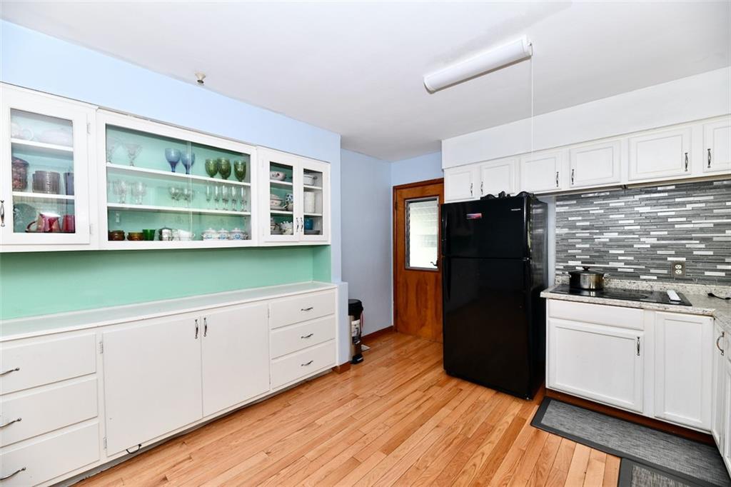 6607 Lockwood Lane Indianapolis, IN 46217 - Photo 13 of 49