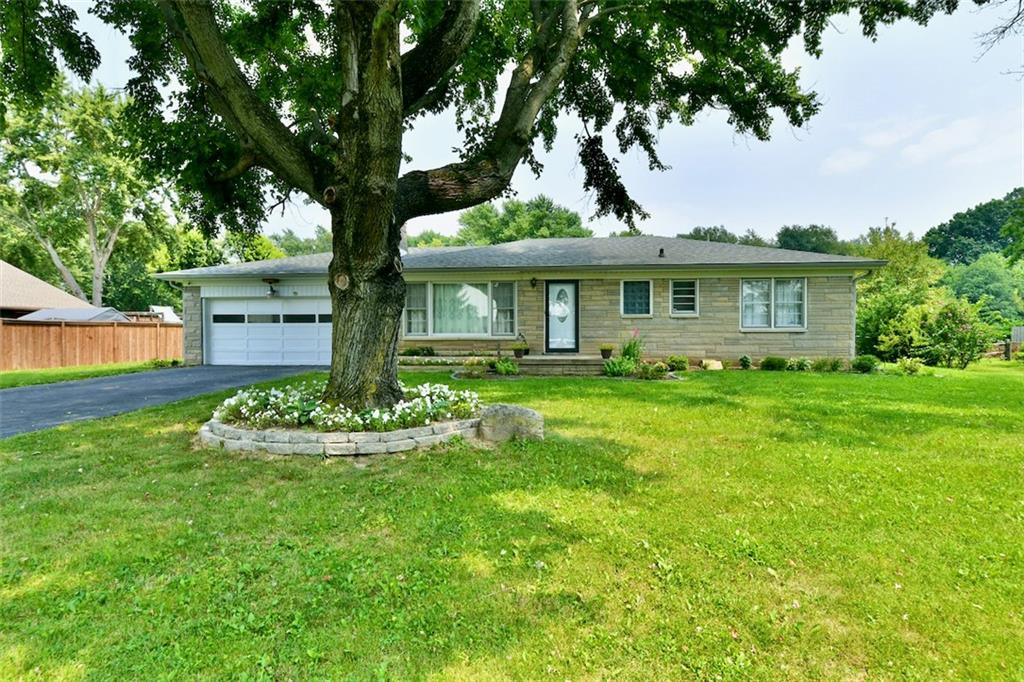 6607 Lockwood Lane Indianapolis, IN 46217 - Photo 4 of 49