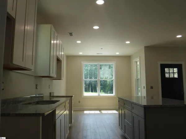 $1,850 | 504 Greenlea Street, Spartanburg, SC 29306