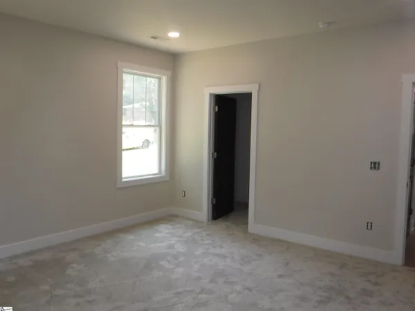 $1,850 | 504 Greenlea Street, Spartanburg, SC 29306