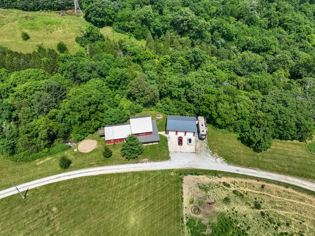 $570,900 | 8808 Plum Creek Road, Vevay, IN 47043