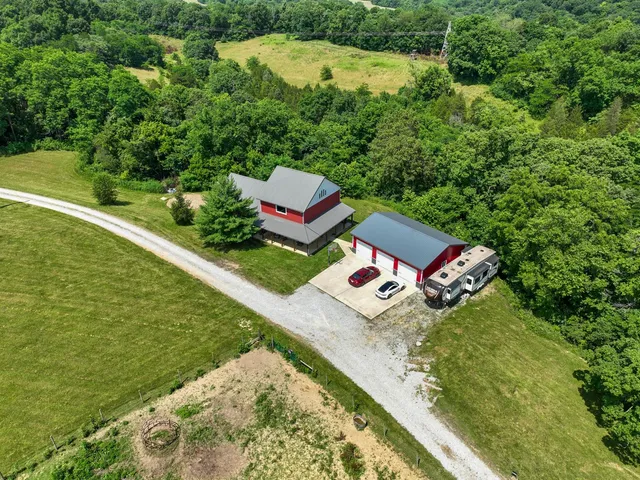 $570,900 | 8808 Plum Creek Road, Vevay, IN 47043