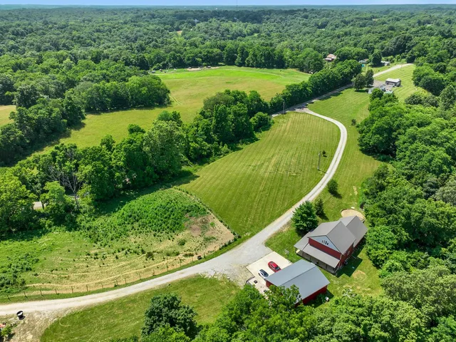 $570,900 | 8808 Plum Creek Road, Vevay, IN 47043