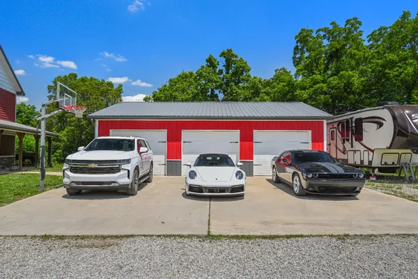 $565,000 | 8808 Plum Creek Road, Vevay, IN 47043