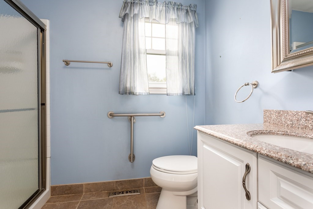 8 Forrest Road Northborough, MA 01532 - Photo 14 of 20 Gallery Image 14