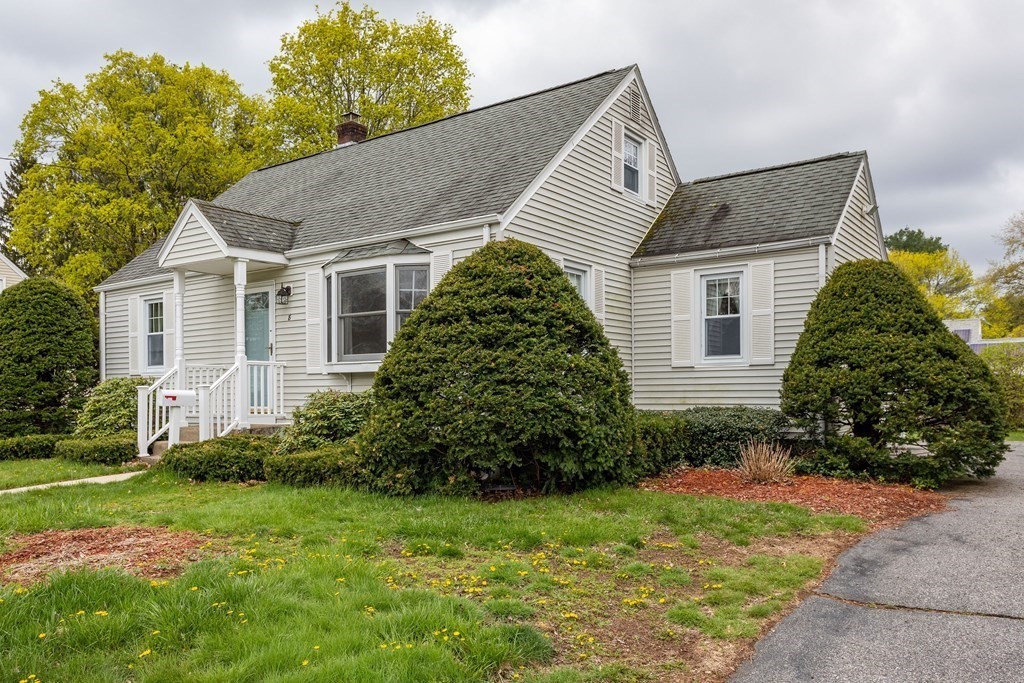 8 Forrest Road Northborough, MA 01532 - Photo 2 of 20 Gallery Image 2