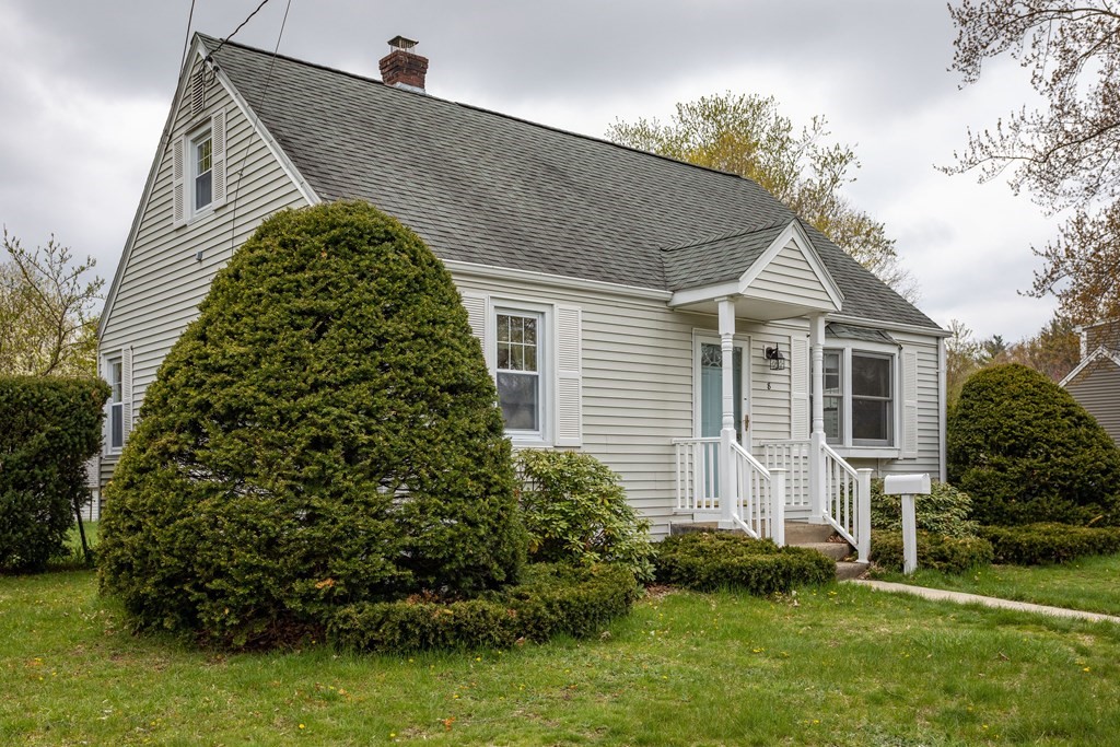 8 Forrest Road Northborough, MA 01532 - Photo 3 of 20 Gallery Image 3
