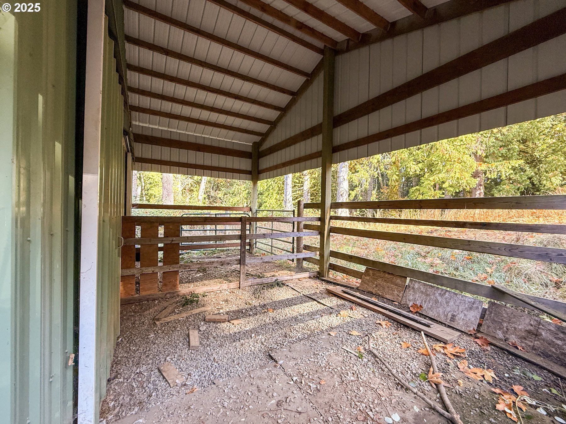 26609 South Elwood Road Colton, OR 97017 - Photo 23 of 38 a view of a room with wooden floor
