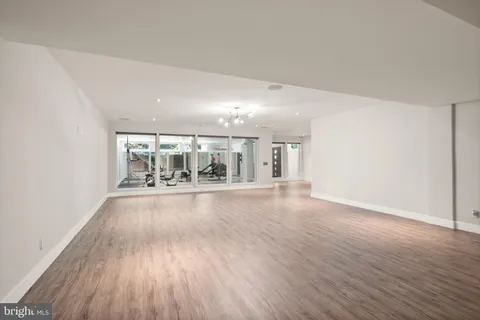 $2,499,000 | 6600 Reserves Hill Court, Annandale, VA 22003