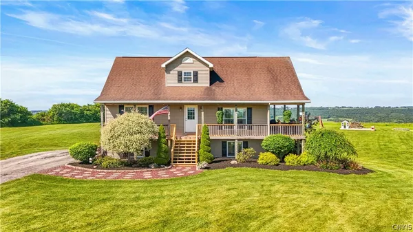 $445,000 | 6355 Sullivan Road, Stockbridge, NY 13409