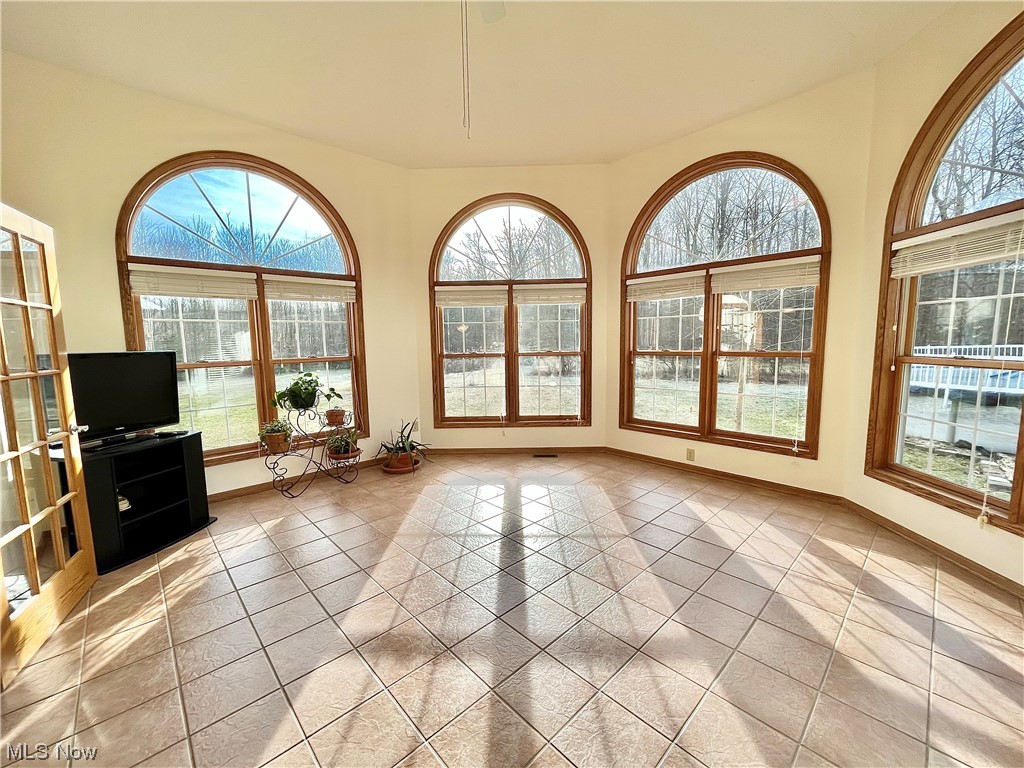 3066 Sheffield Road Jefferson, OH 44047 - Photo 7 of 38 Gallery Image 7