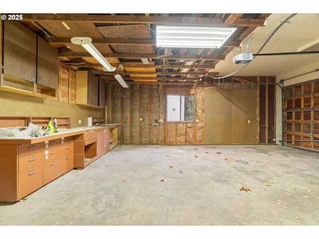 $850,000 | 9625 Southwest 130th Avenue, Beaverton, OR 97008