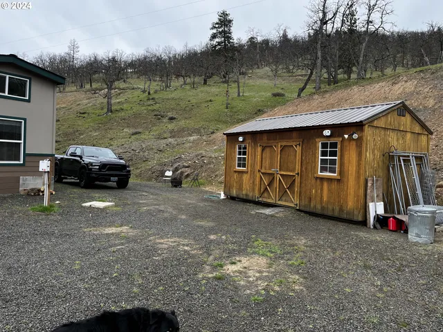 $280,000 | 80357 South Valley Road, Dufur, OR 97021