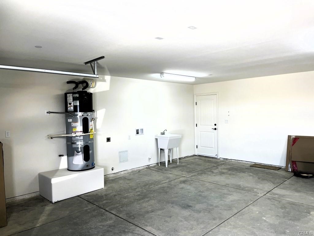 13119 Candlewood Road Apple Valley, CA 92308 - Photo 10 of 13