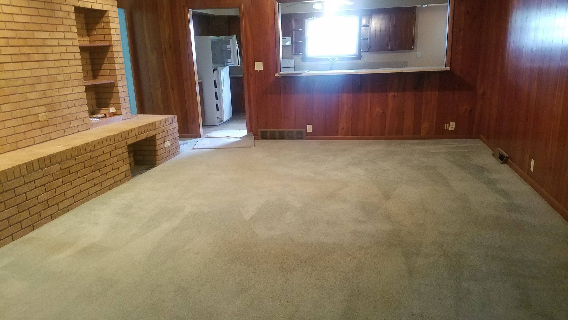 1401 Brookside Drive Rochelle, IL 61068 - Photo 9 of 20 a view of a storage & utility room