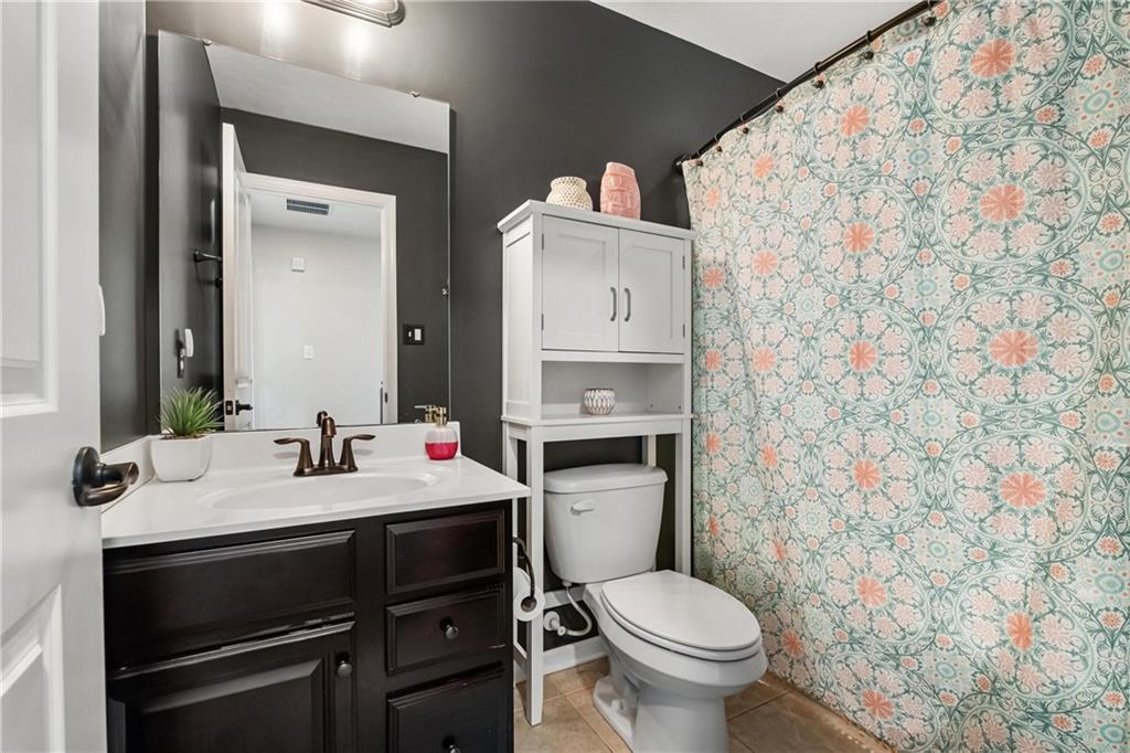 208 Long Ridge Drive Coraopolis, PA 15108 - Photo 23 of 34 Gallery Image 23