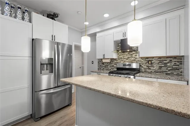 $259,900 | 4446 Whitebush Street, Homestead, PA 15120