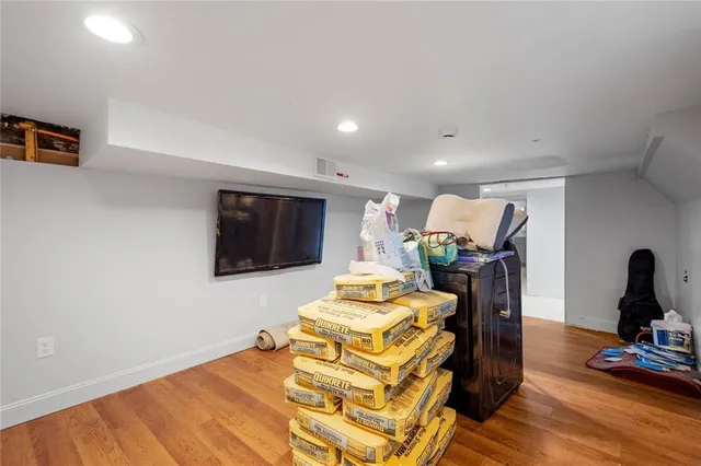 $259,900 | 4446 Whitebush Street, Homestead, PA 15120