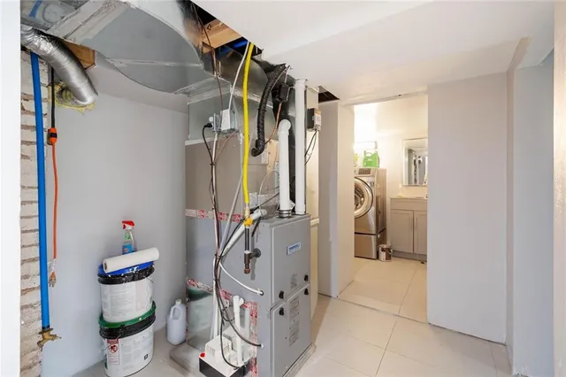 $259,900 | 4446 Whitebush Street, Homestead, PA 15120