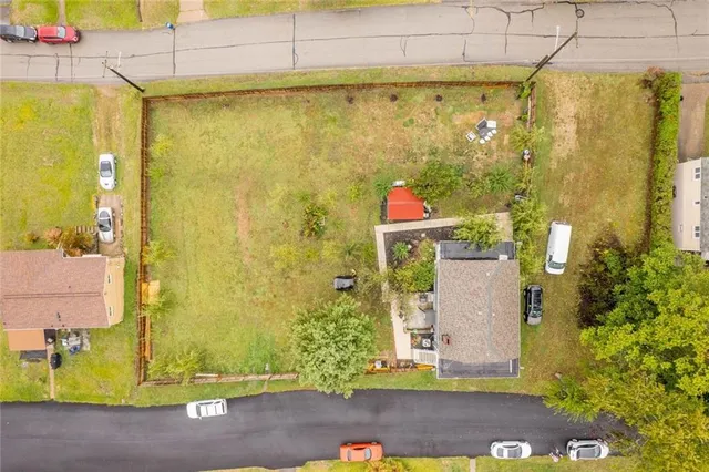 $259,900 | 4446 Whitebush Street, Homestead, PA 15120