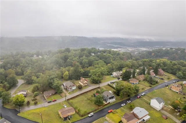 $259,900 | 4446 Whitebush Street, Homestead, PA 15120