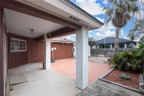 $319,900 | 15314 Sabre Drive, Corpus Christi, TX 78418