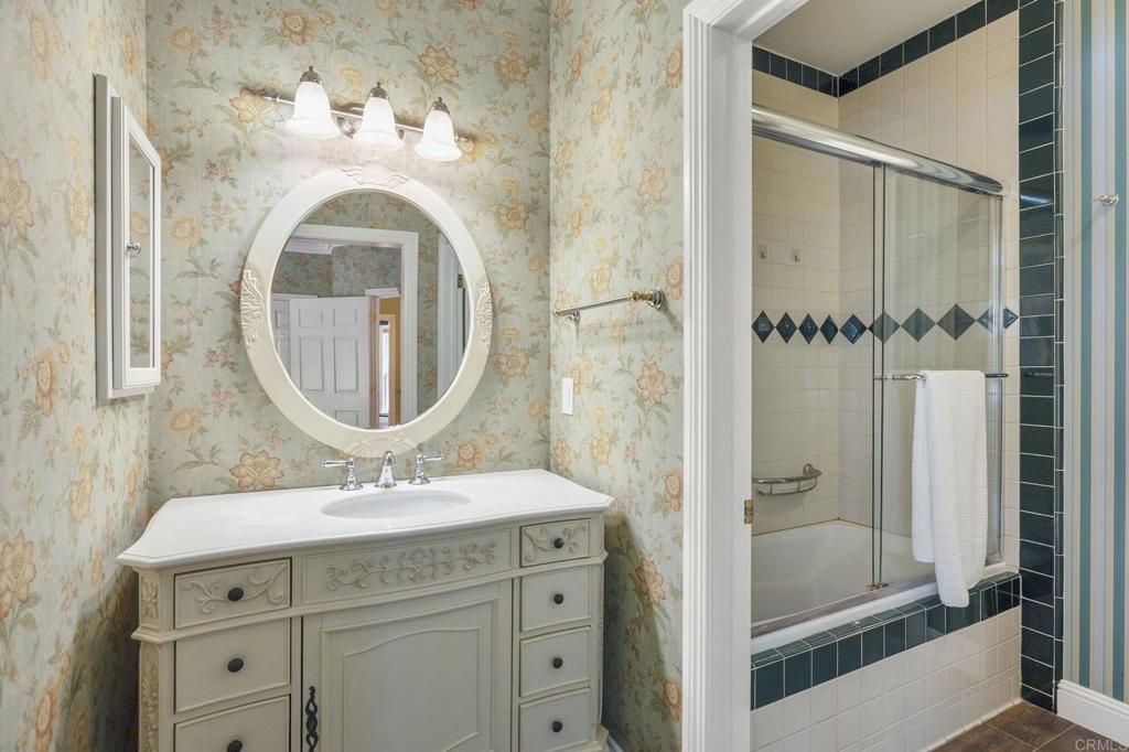 3352 Vía Zara Fallbrook, CA 92028 - Photo 24 of 67