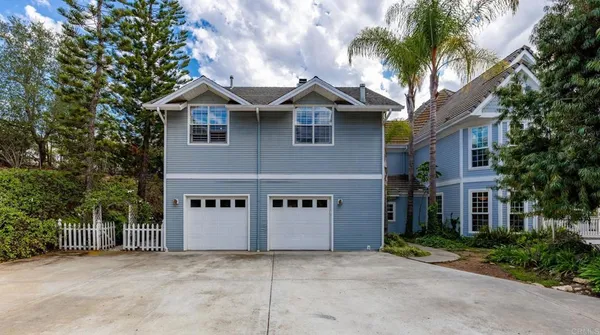 $1,595,000 | 3352 Vía Zara, Fallbrook, CA 92028