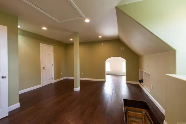 $1,595,000 | 3352 Vía Zara, Fallbrook, CA 92028