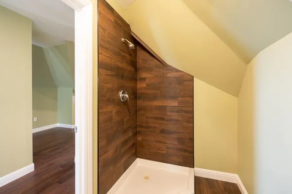 $1,595,000 | 3352 Vía Zara, Fallbrook, CA 92028